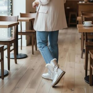 Ugg Mini Silver Metallic Glitter Button Boot Size 6